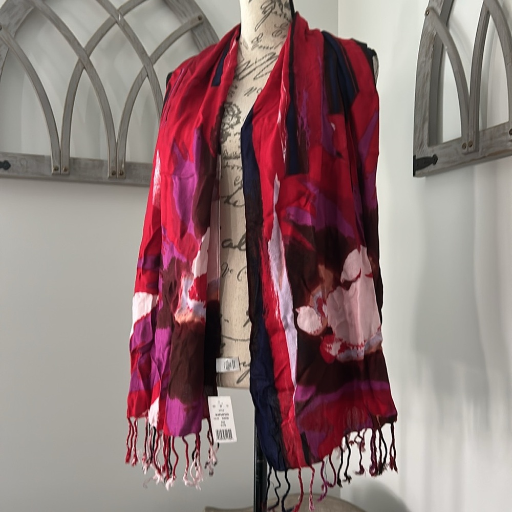 NWT Artsy fringe Scarf/Wrap Soft Cozy Feel Warm Color Scheme Rayon Fabric OS